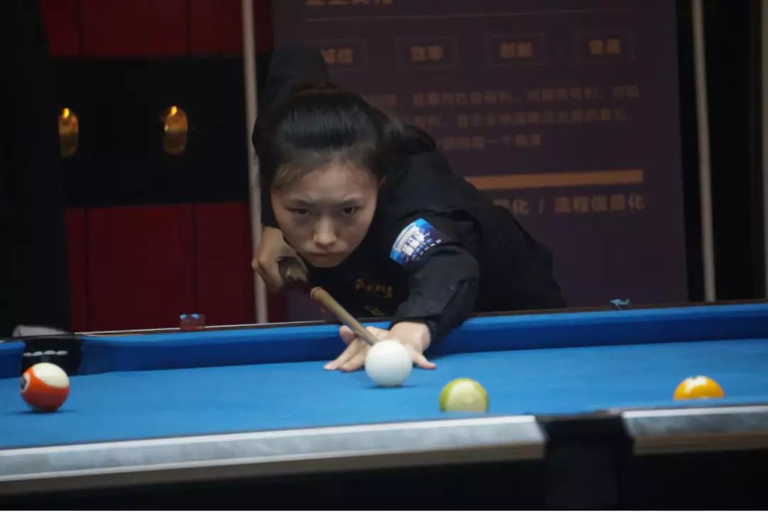 碰撞的比拼 碰撞的比拼