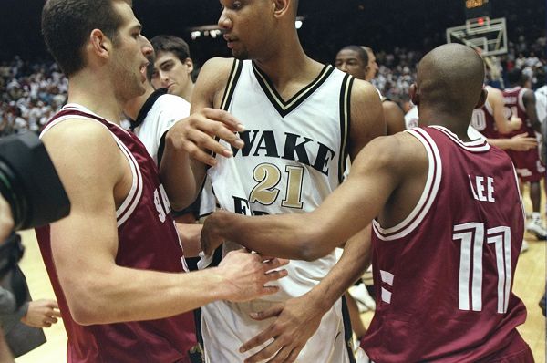 一名外侧队 一名外侧队