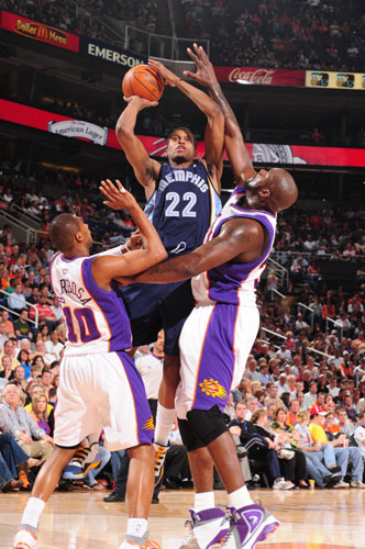 强行出战 强行出战