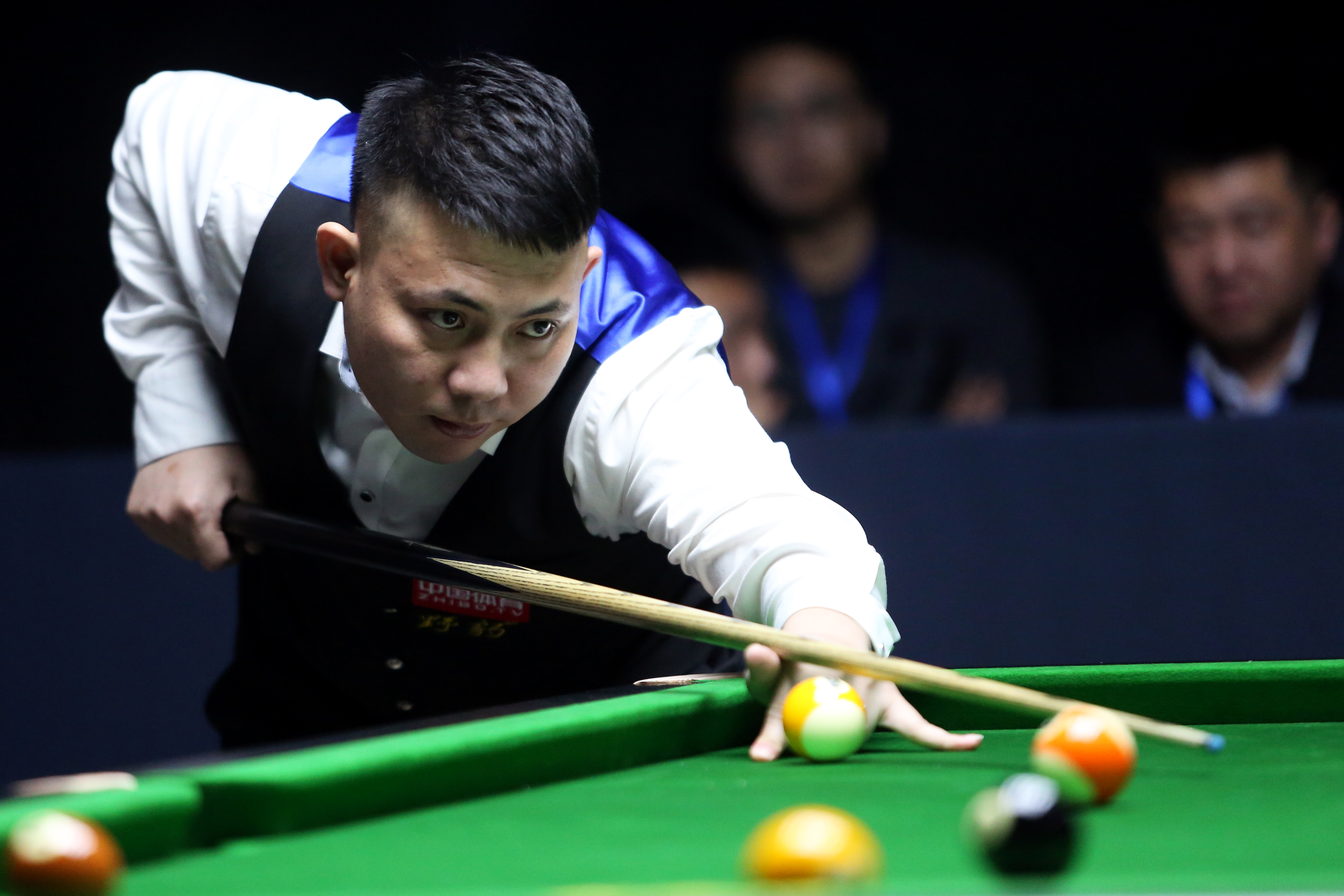 3分险胜火 3分险胜火